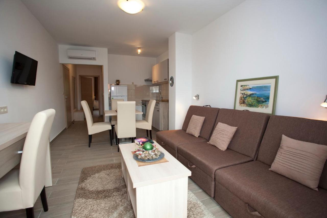 Bota Apartman Drvenik (Split-Dalmatia)