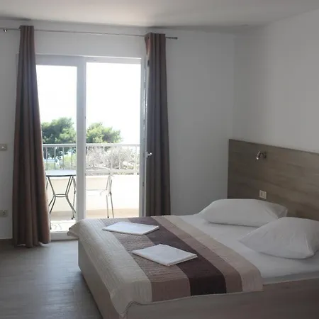 Apartments Bota Drvenik (Split-Dalmatia) Exterior photo